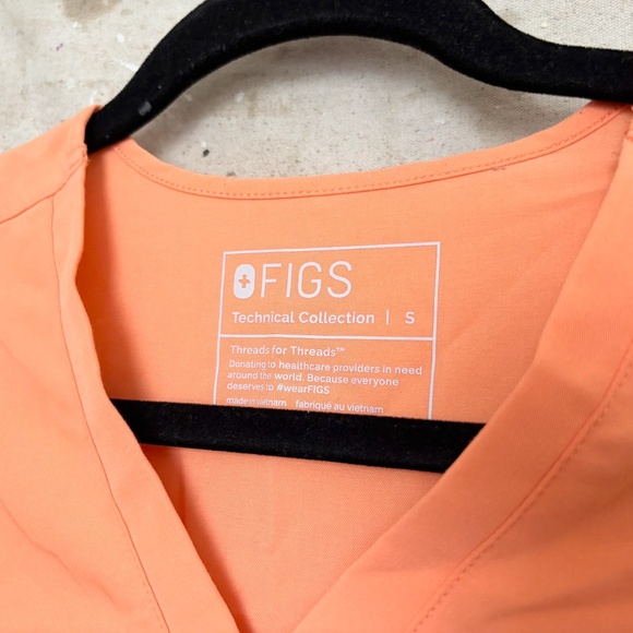 Figs Papaya Scrubs Set, Yola Pant - Picture 4 of 7